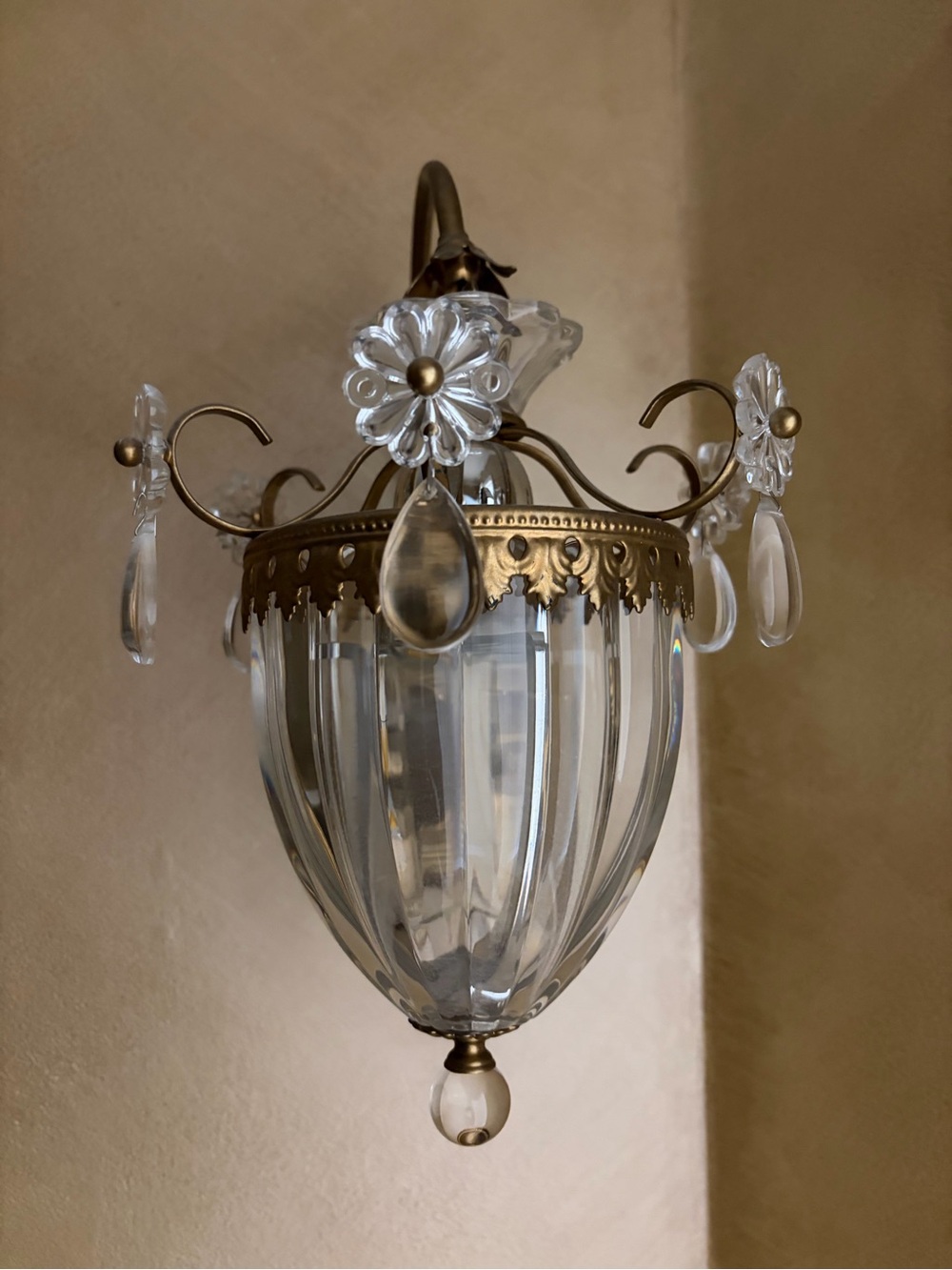 Brass & Clear Crystal Wall Sconce - Elegant Floral Accent